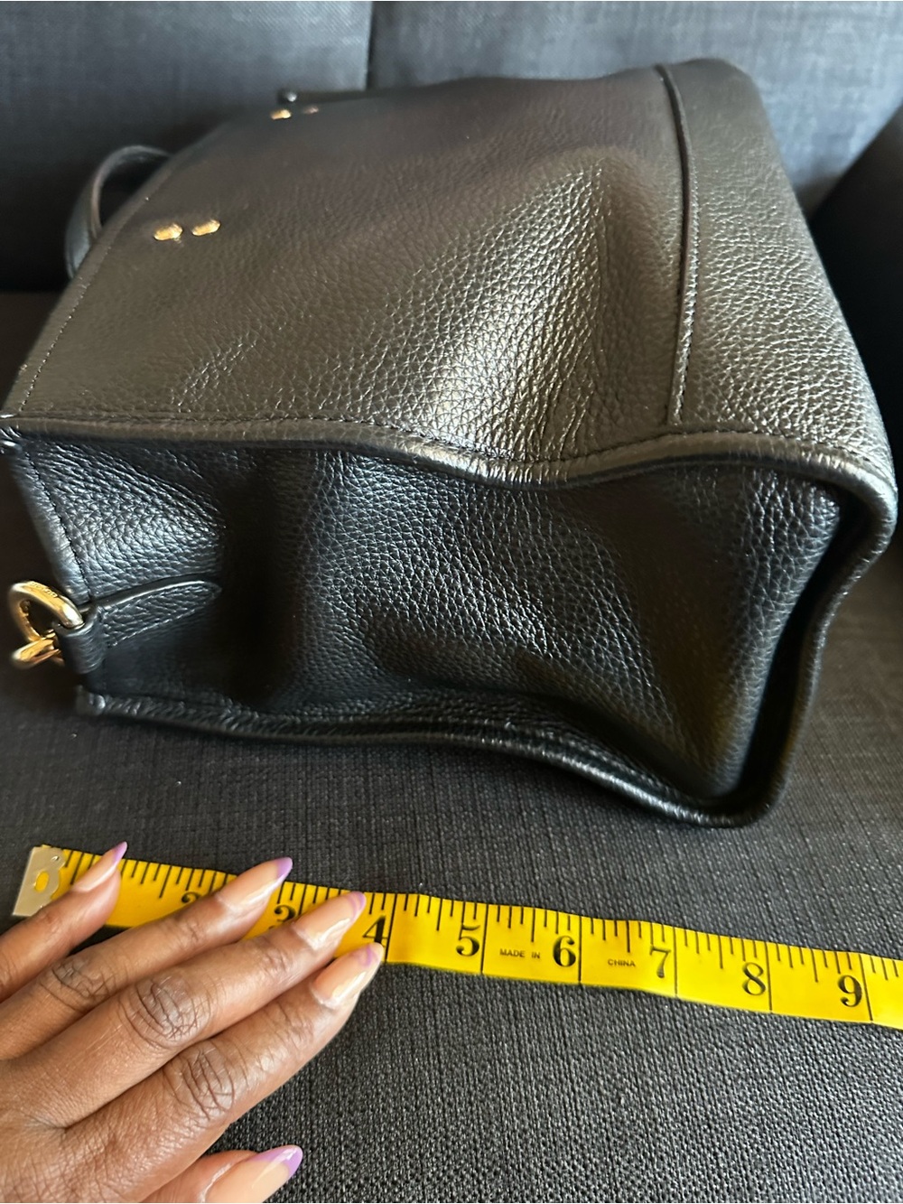 Coach Black Pebbled Leather Carryall Bag with Gold Hardware - Picture 4 of 7